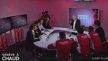 Plateau télévisé avec les joueurs, entraîneurs et le directeur général des EPI Alain Kolly